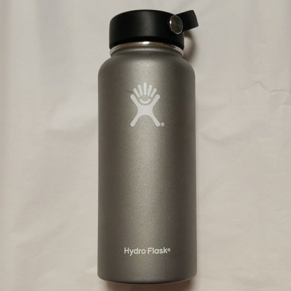 hydro flask graphite color
